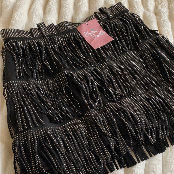 NWT Blushing Brunette Black Fringe Skirt - Picture 2 of 9